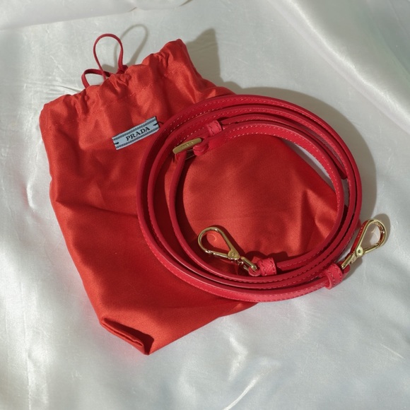 Prada Copper Strawberry Saffiano Small Galleria Handbag. New❗️ first handed❗️ - Picture 5 of 6